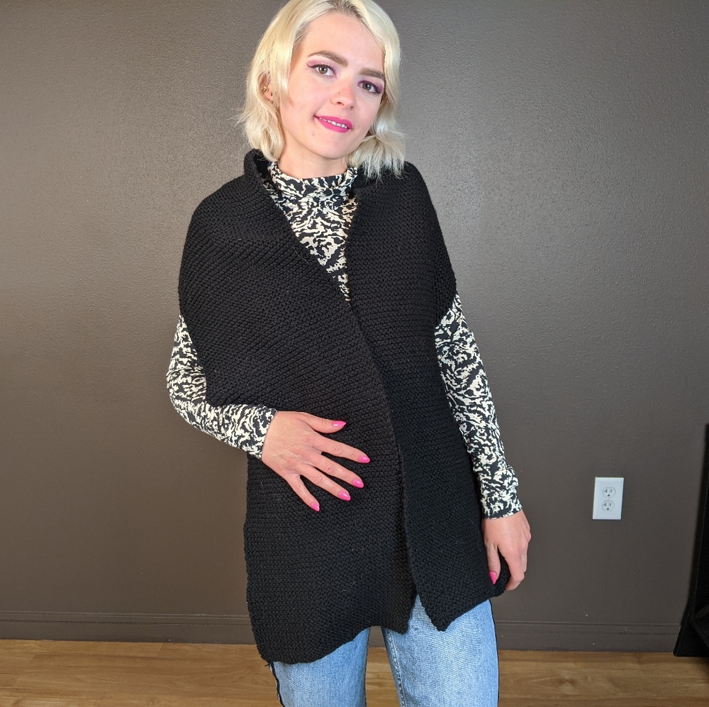 Black handmade knit scarf